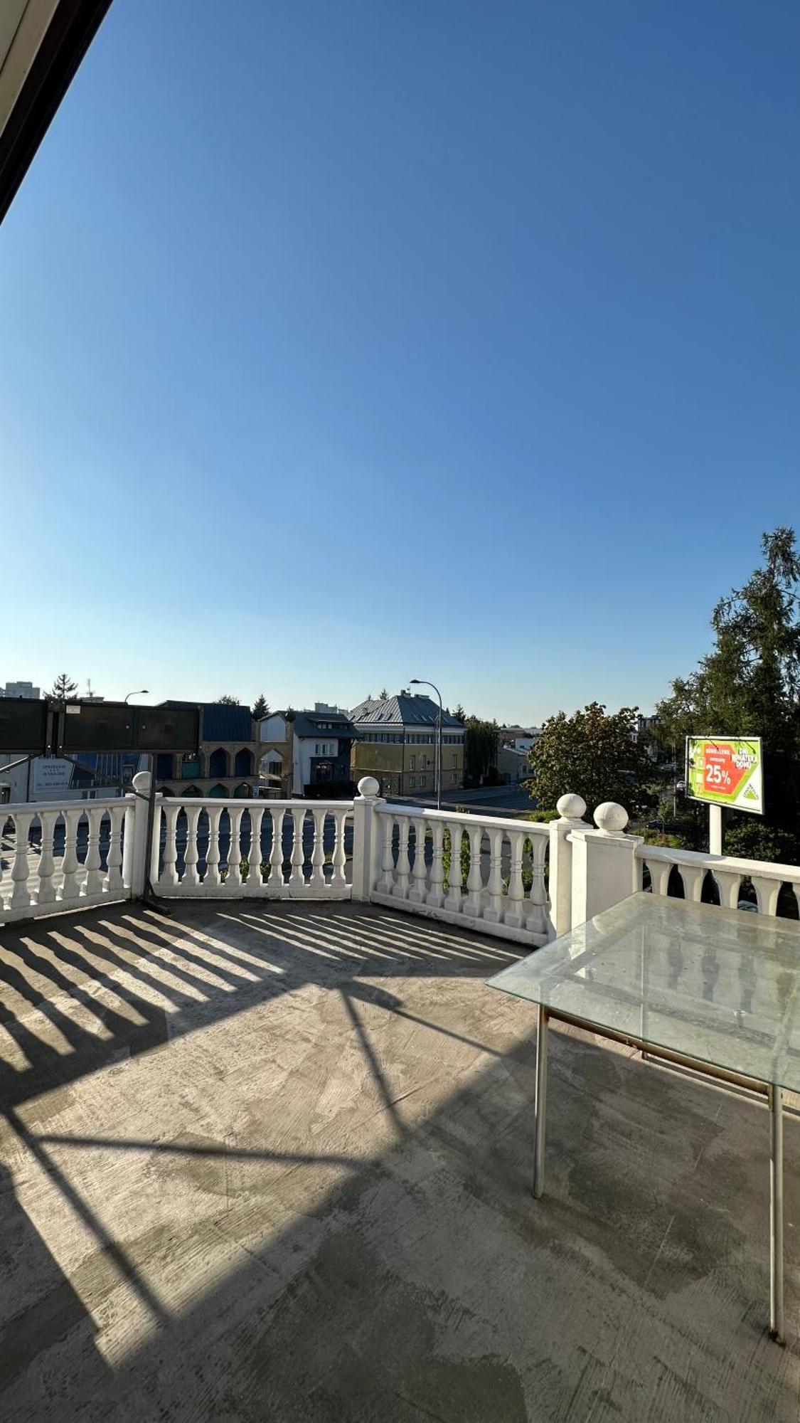 Lezzet B&B Pokoj Goscinny & Turkishrestaurant Warschau Buitenkant foto