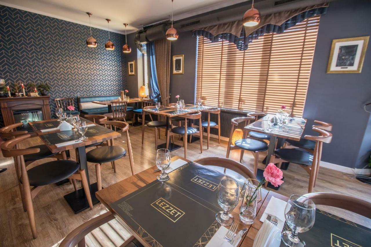 Lezzet B&B Pokoj Goscinny & Turkishrestaurant Warschau Buitenkant foto